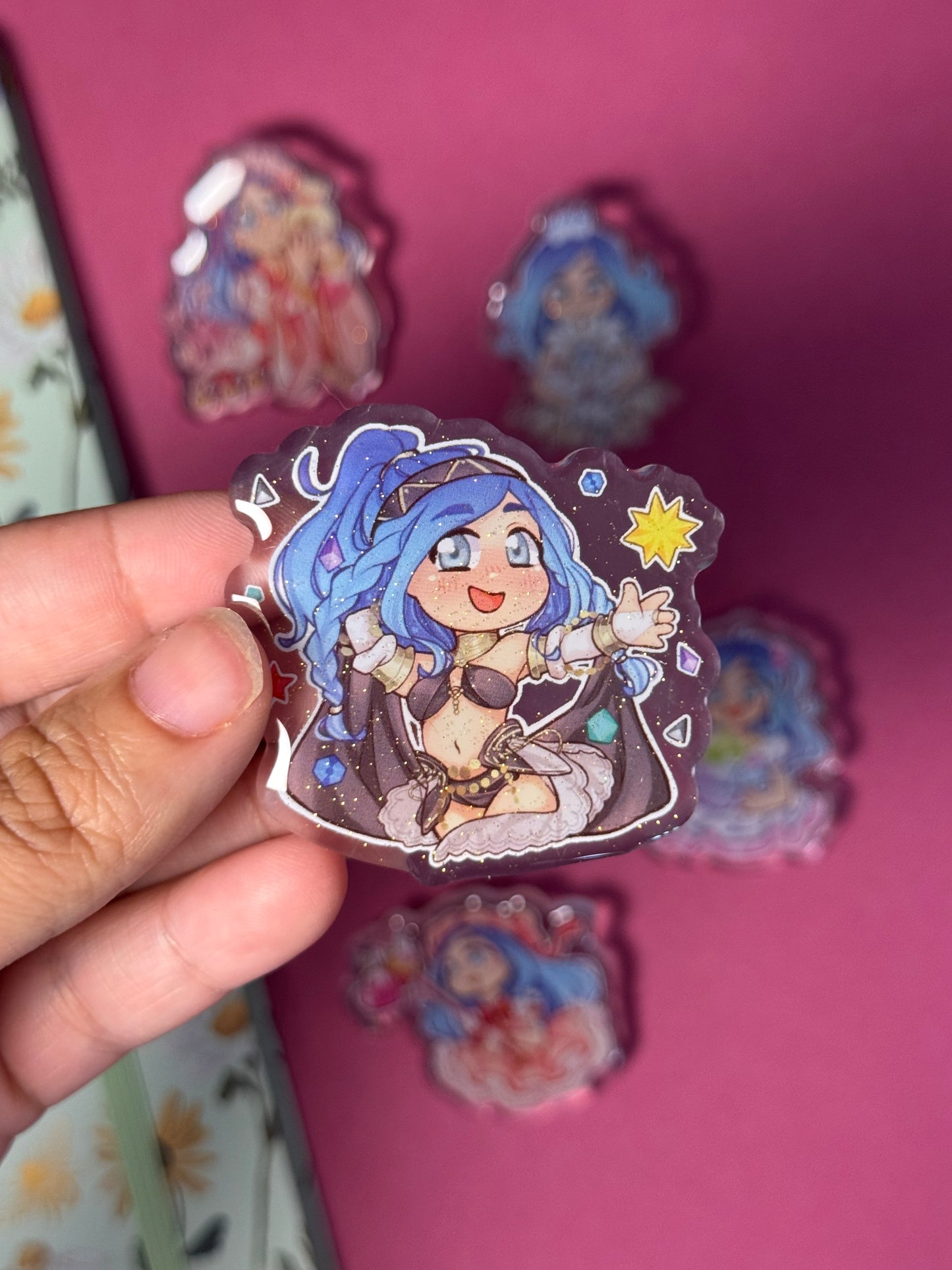 OC Mikae - PINS ACRYLIQUE (5 modèles)