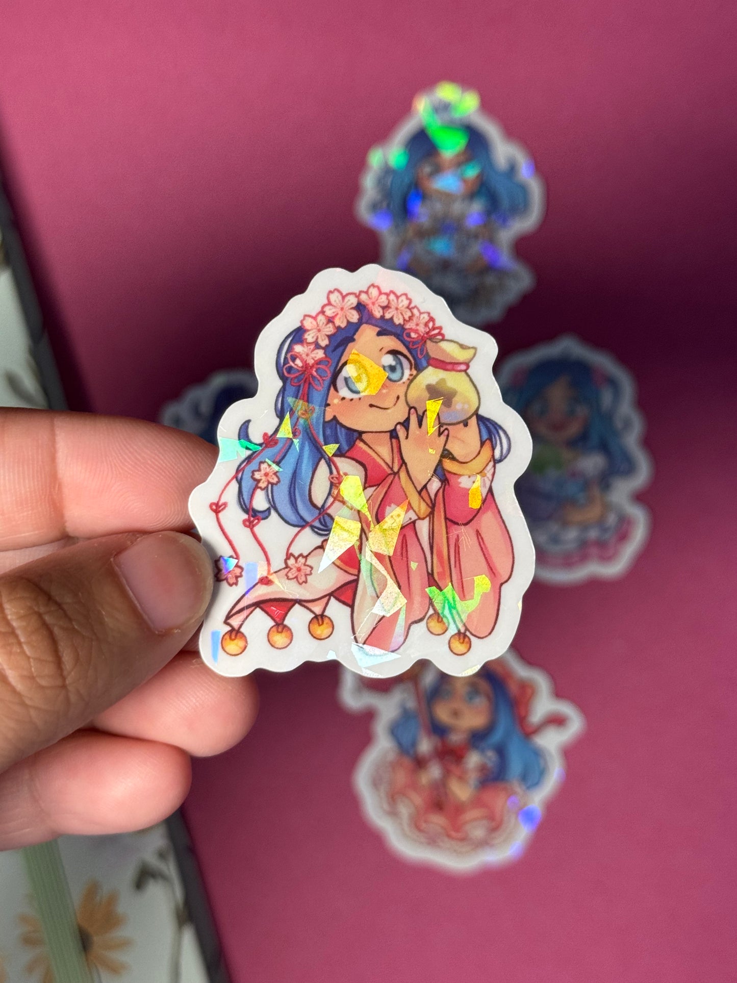 OC Mikae - STICKER M holo prisma (5 modèles)