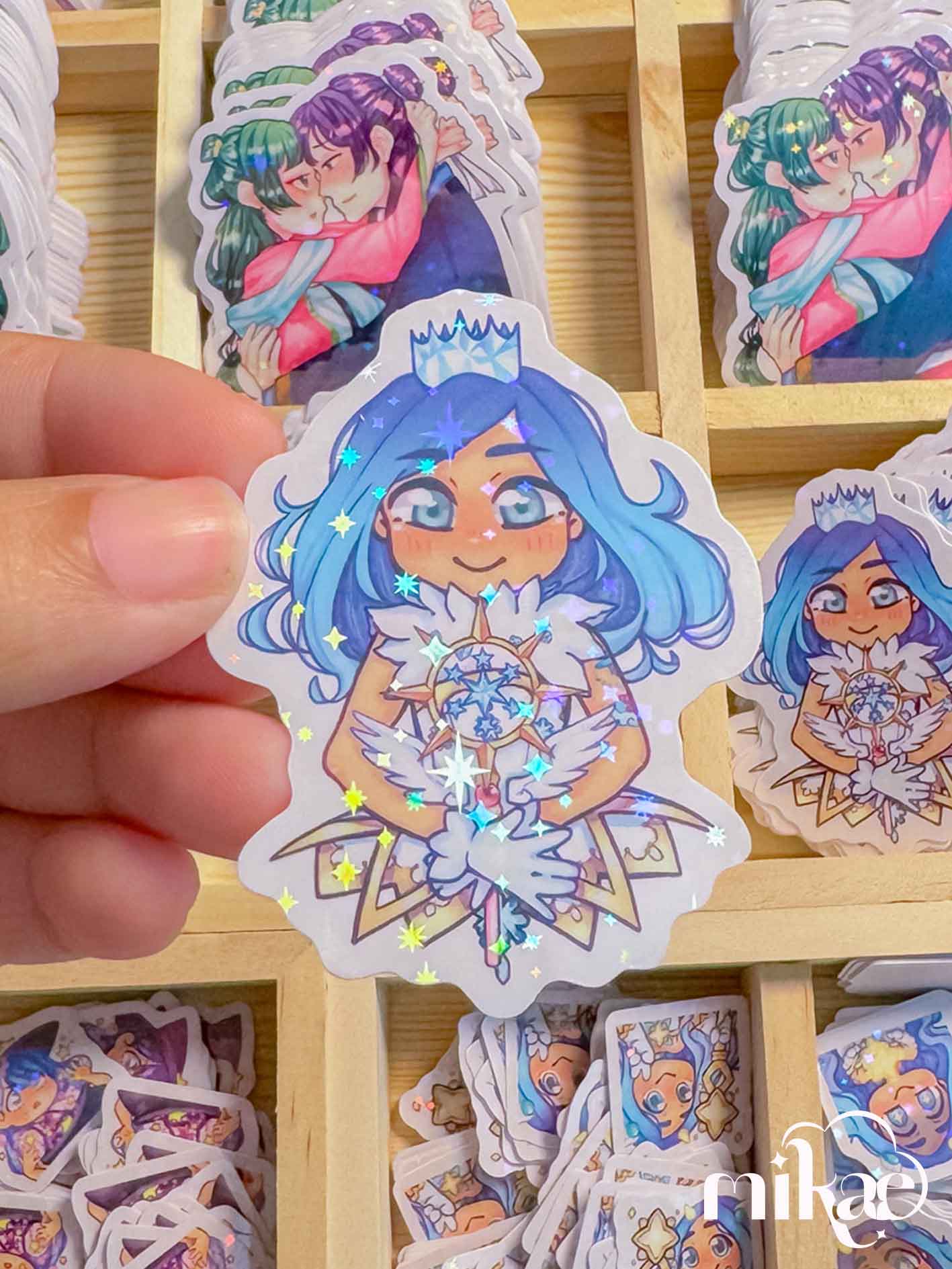 OC Mikae - STICKER L holo star (5 modèles)