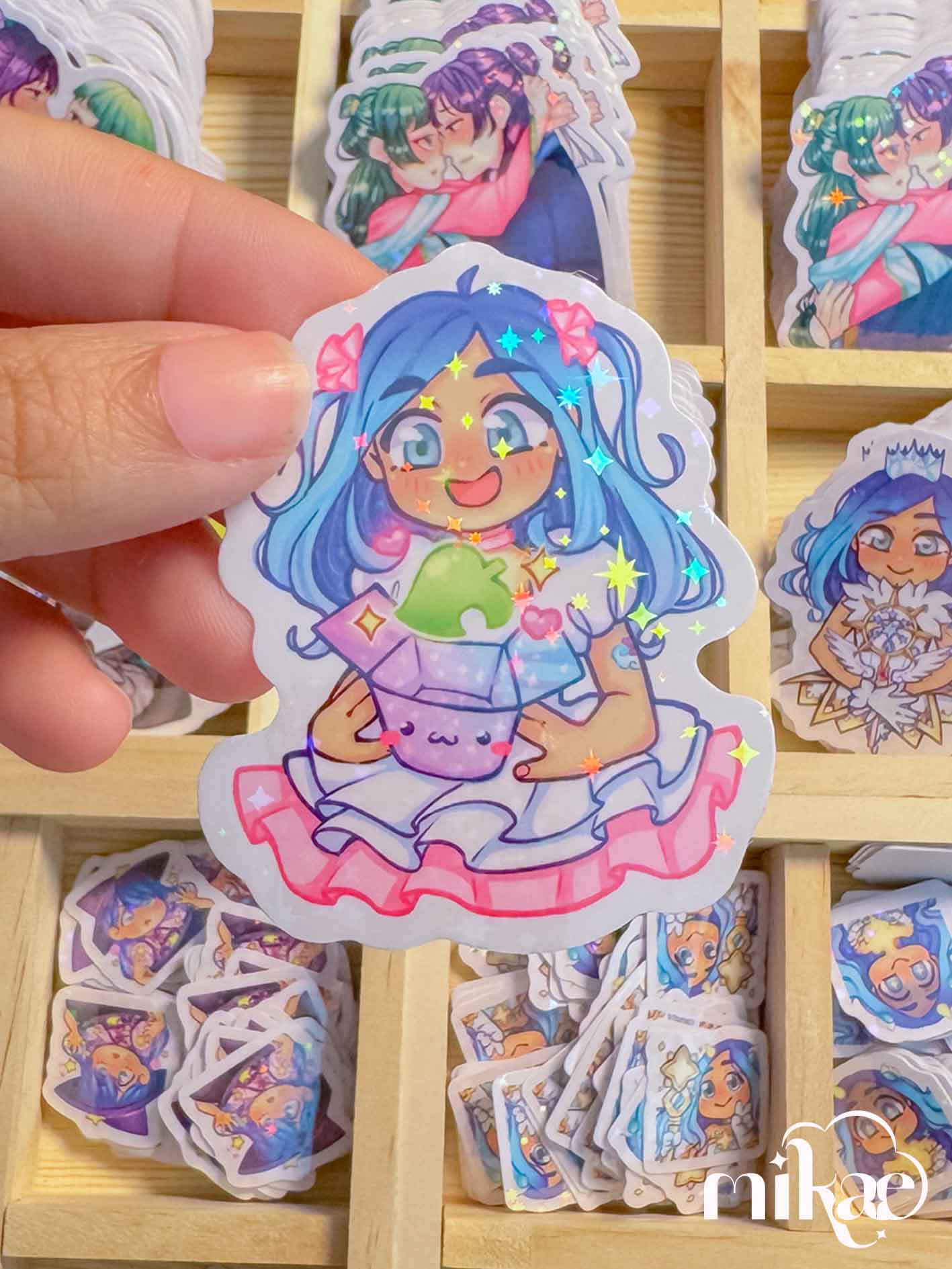 OC Mikae - STICKER L holo star (5 modèles)