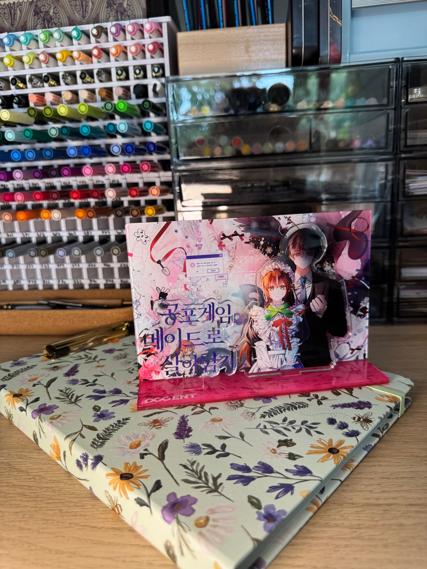 [How to Survive as a Maid in a Horror Game] Acrylic Photo Stand / DCC ENT