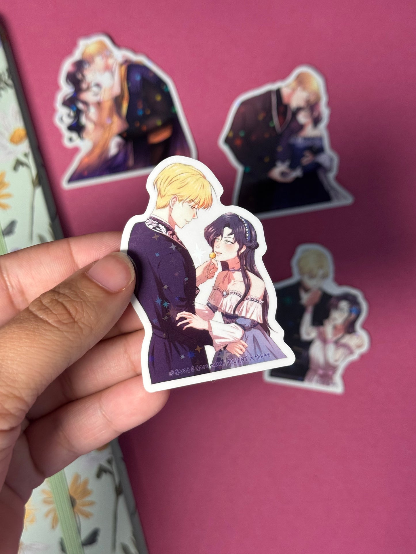 [I Don’t Trust my Twin] Laurencia - STICKER L holo star (5 modèles) / DCC ENT x Mikae